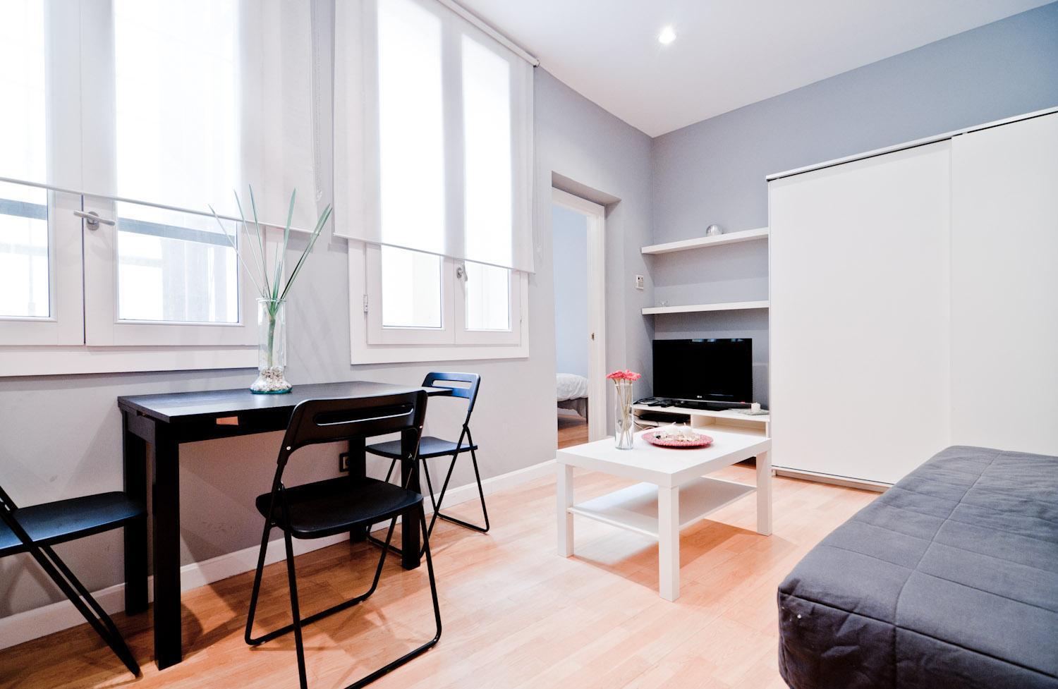 Cozy Apartment In Central Madrid Bagian luar foto